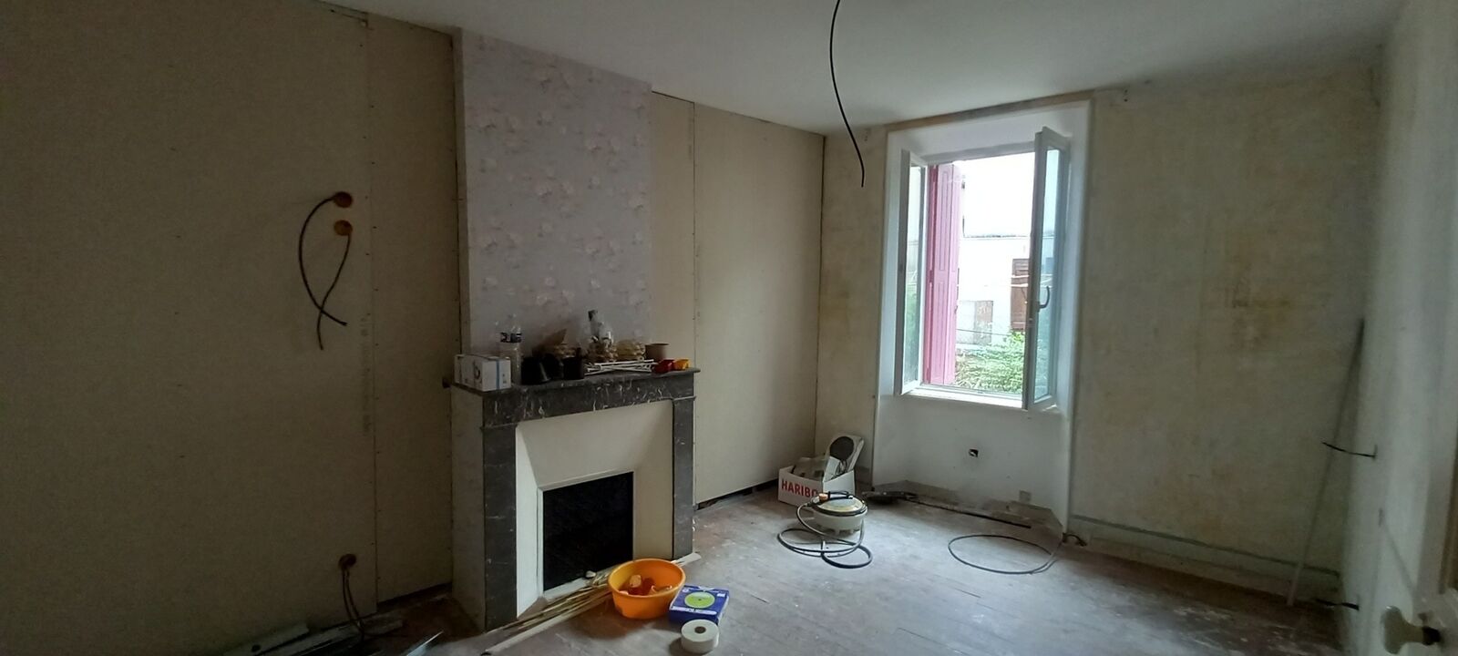 Maison de villlage - 20230718 144525