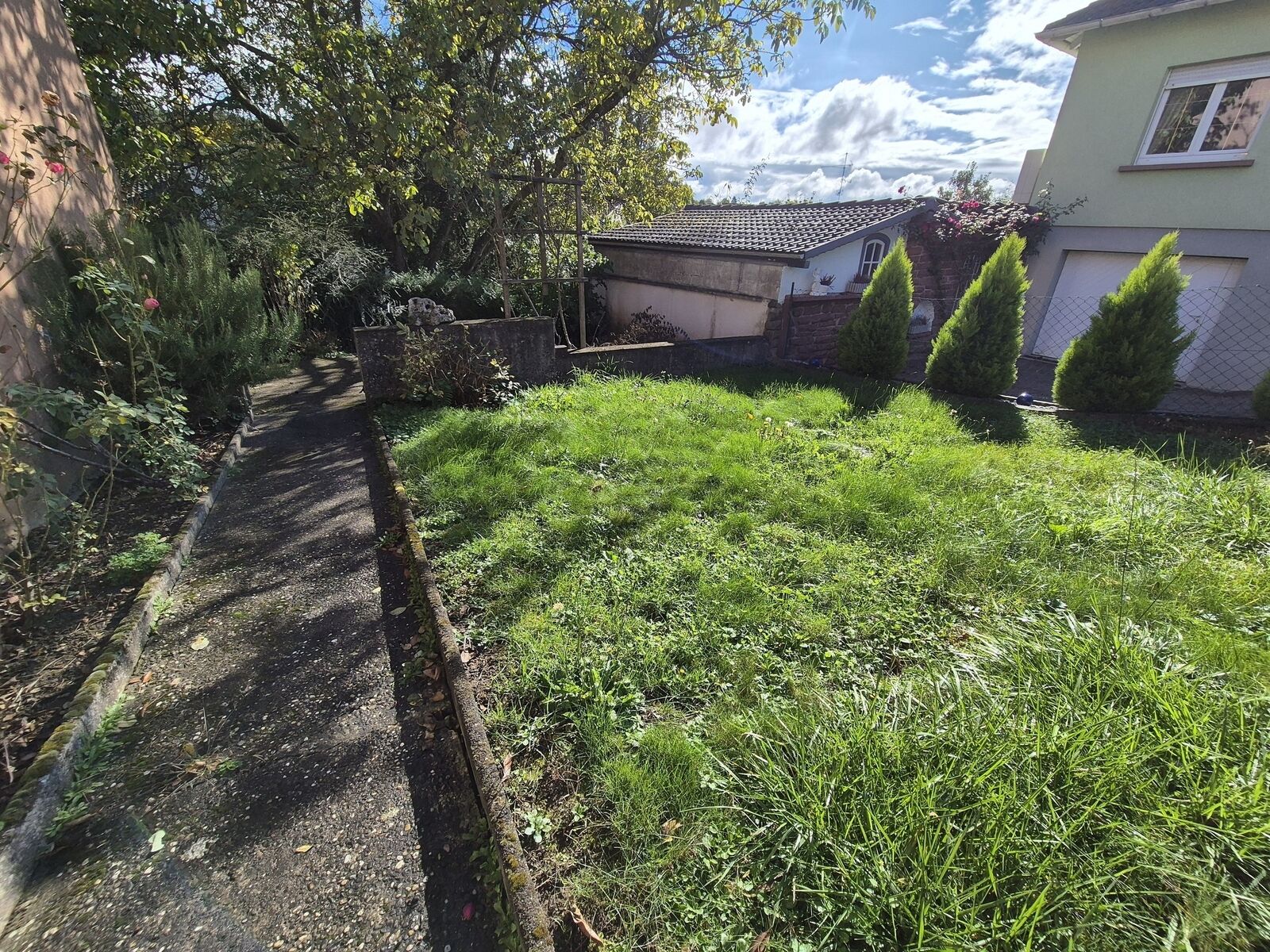 Maison de 101 m2 habitables à Niederbronn-les-bains sous offre.  - 20241004 110333