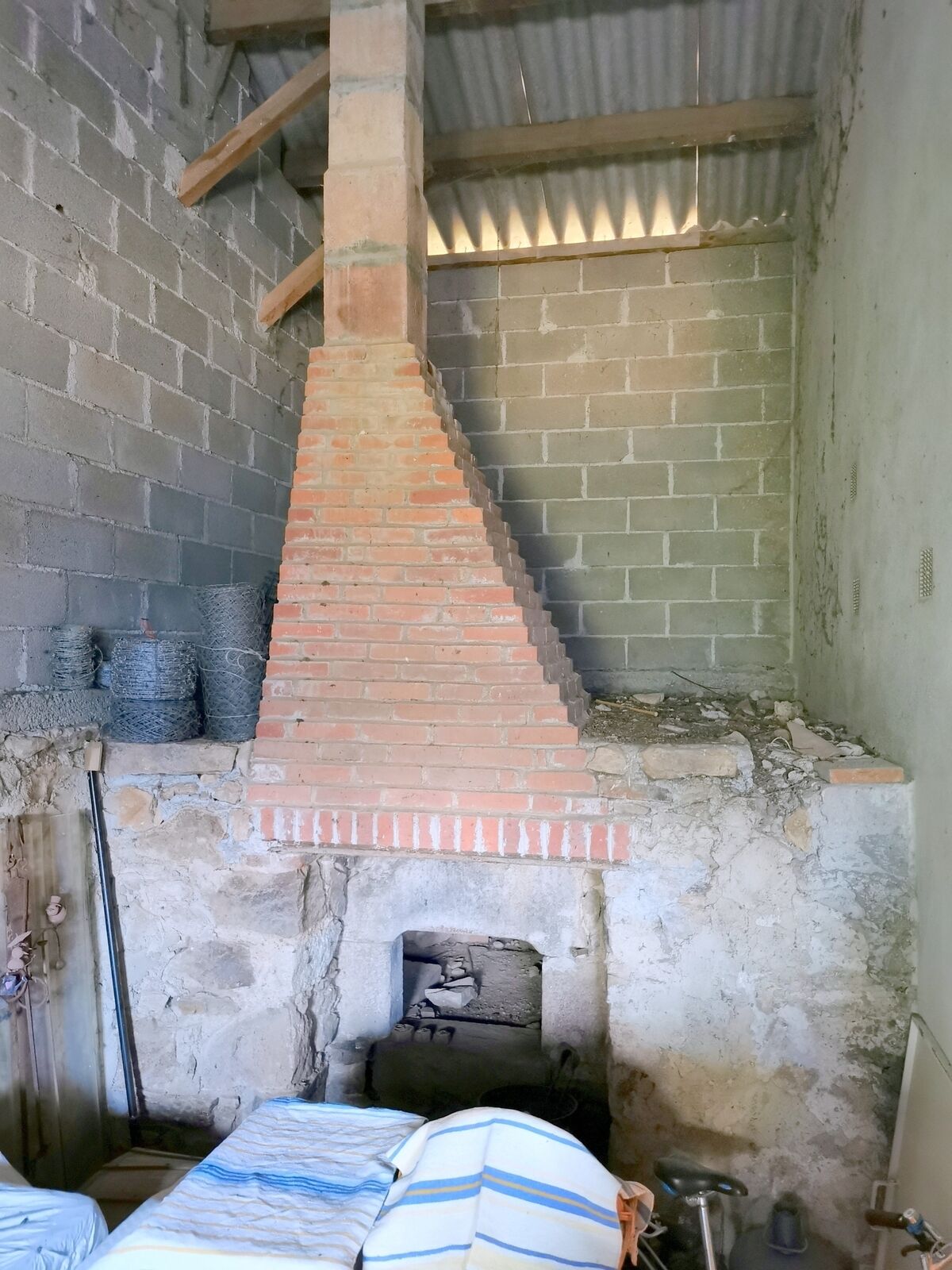 Propriété Familiale : 2 maisons, 19 ha hangar, grange; typé équin. - 17