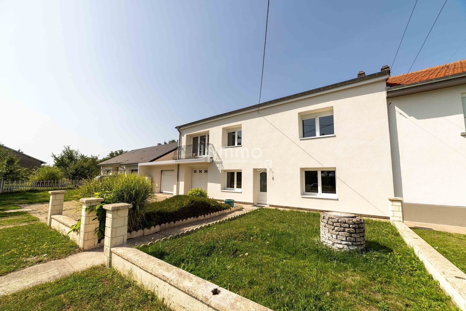 Grande Maison Familiale, avec Dépendances, en Pleine Campagne. - 13 août 2025-15475c9a9064