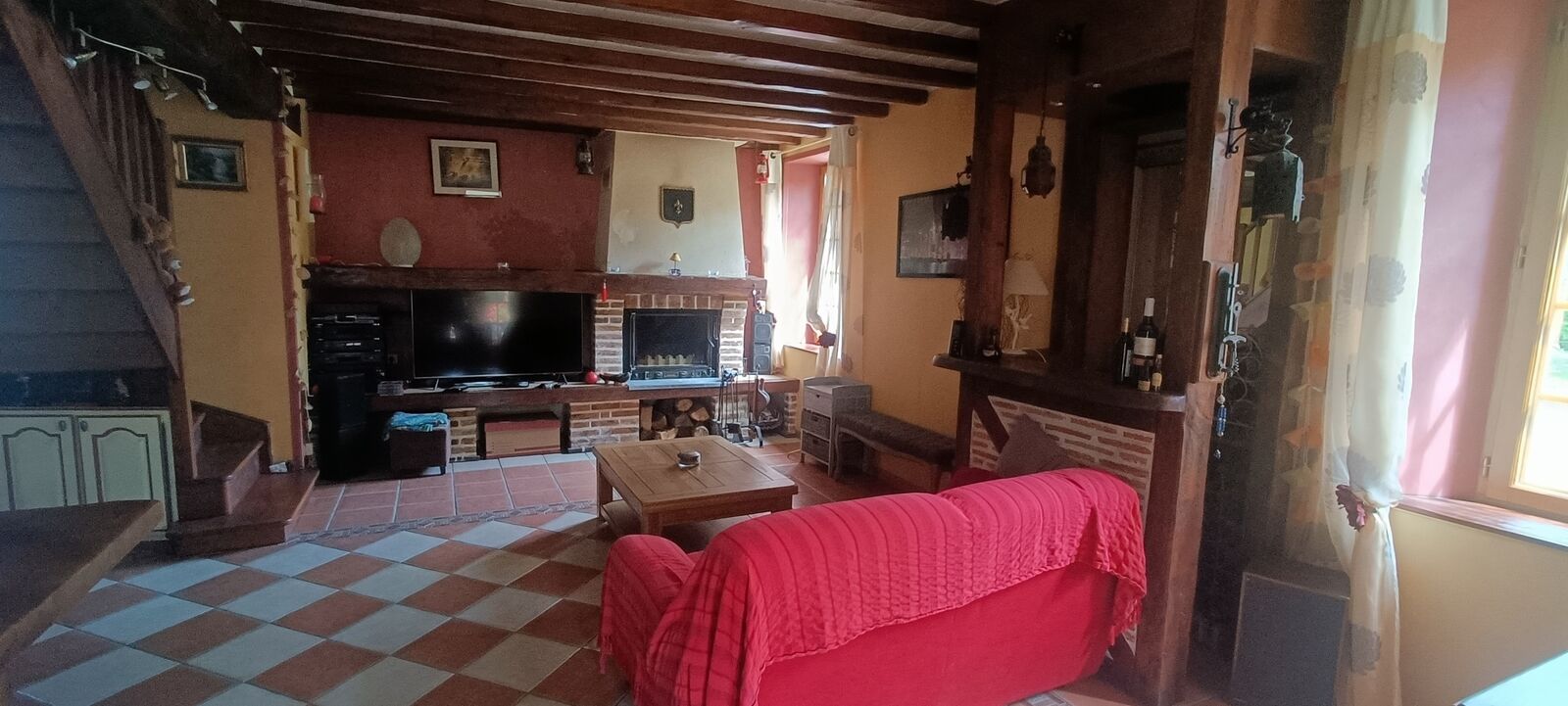 Maison longère indépendante avec dépendances - Img20240718155624