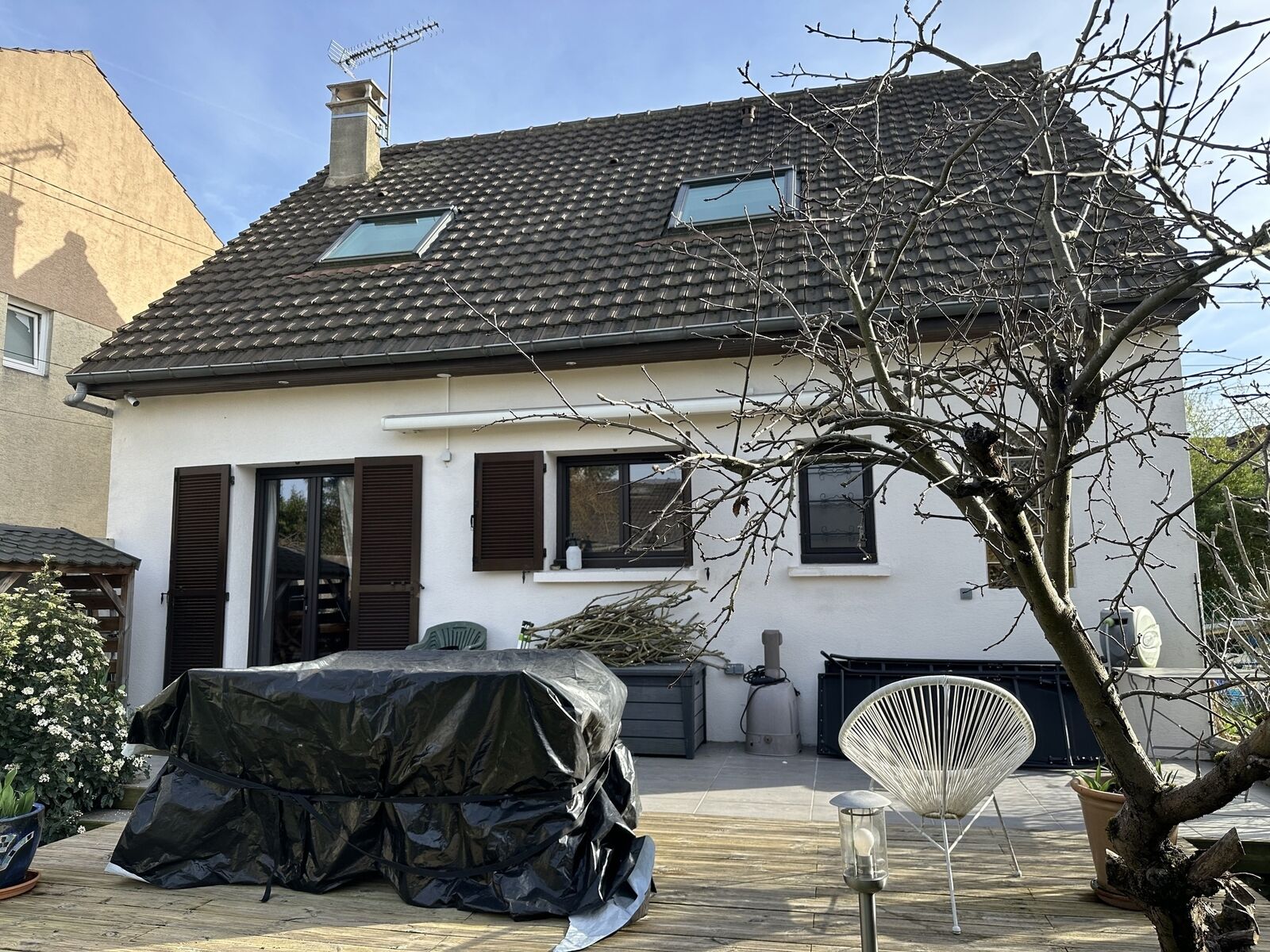 Proche de tout - Img 8146