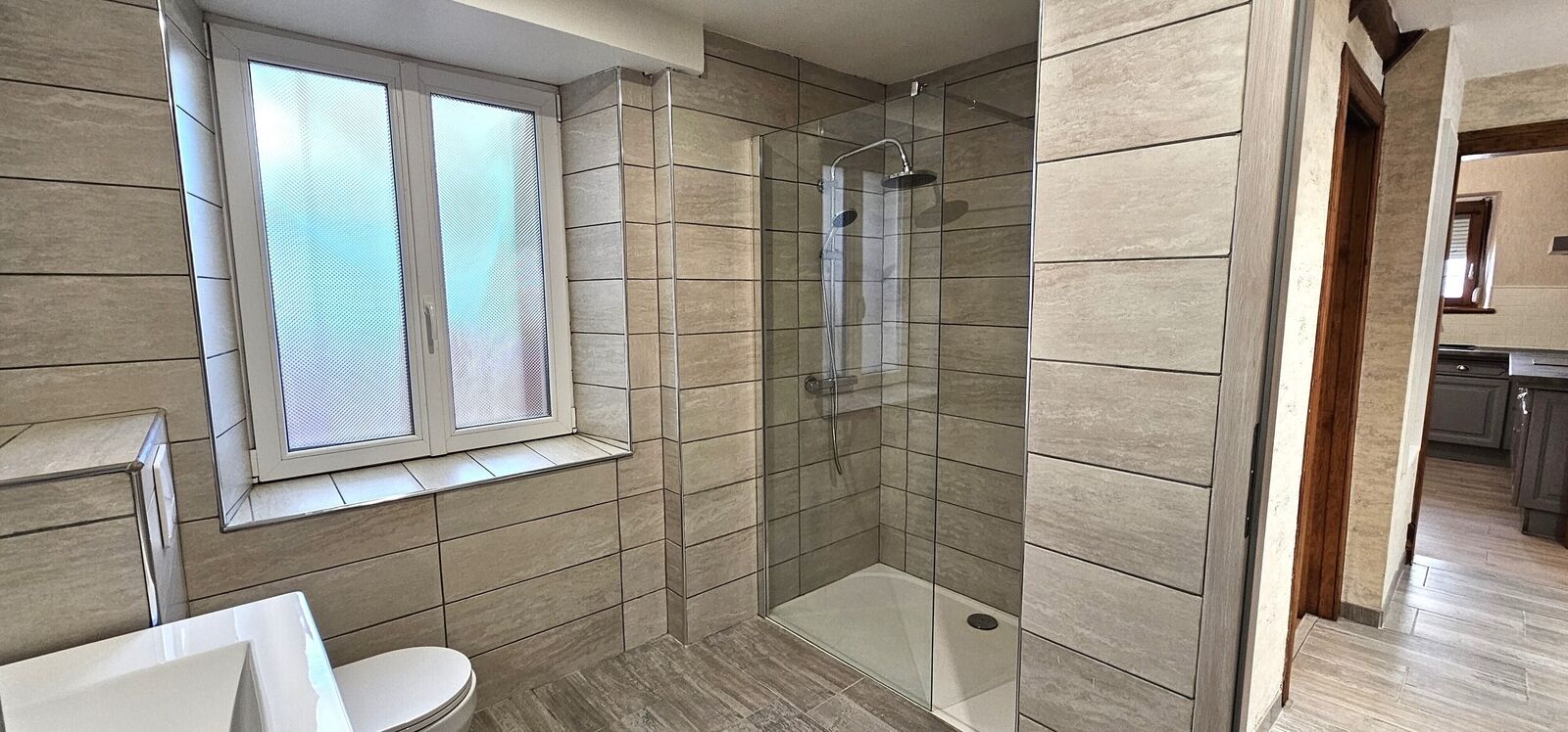 Appartement 3 pièces – 75m² - Salle d eau - rdc