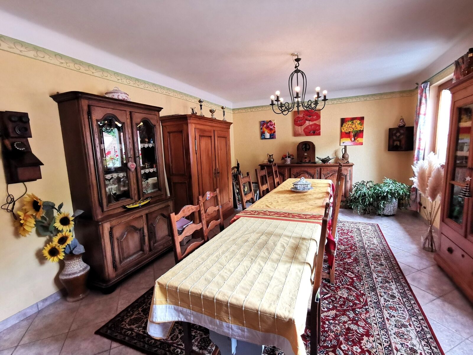 Appartement duplex de 5 pièces et 126m² - Salon - etage