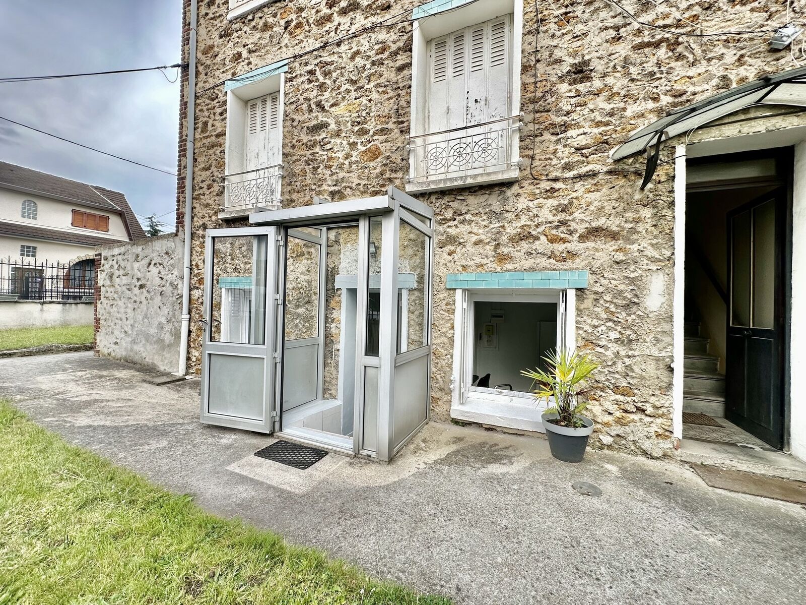 Villemomble- Appartement 3P- 41m2- Cave- Espace vert privatif - Img 5314