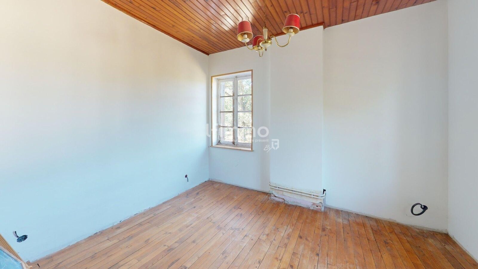 Maison familiale avec grange et vaste terrain  - Maison-familiale-bedroom