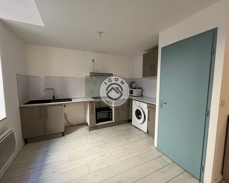 Appartement T3 en R+1 meublé de 62m2 - 04