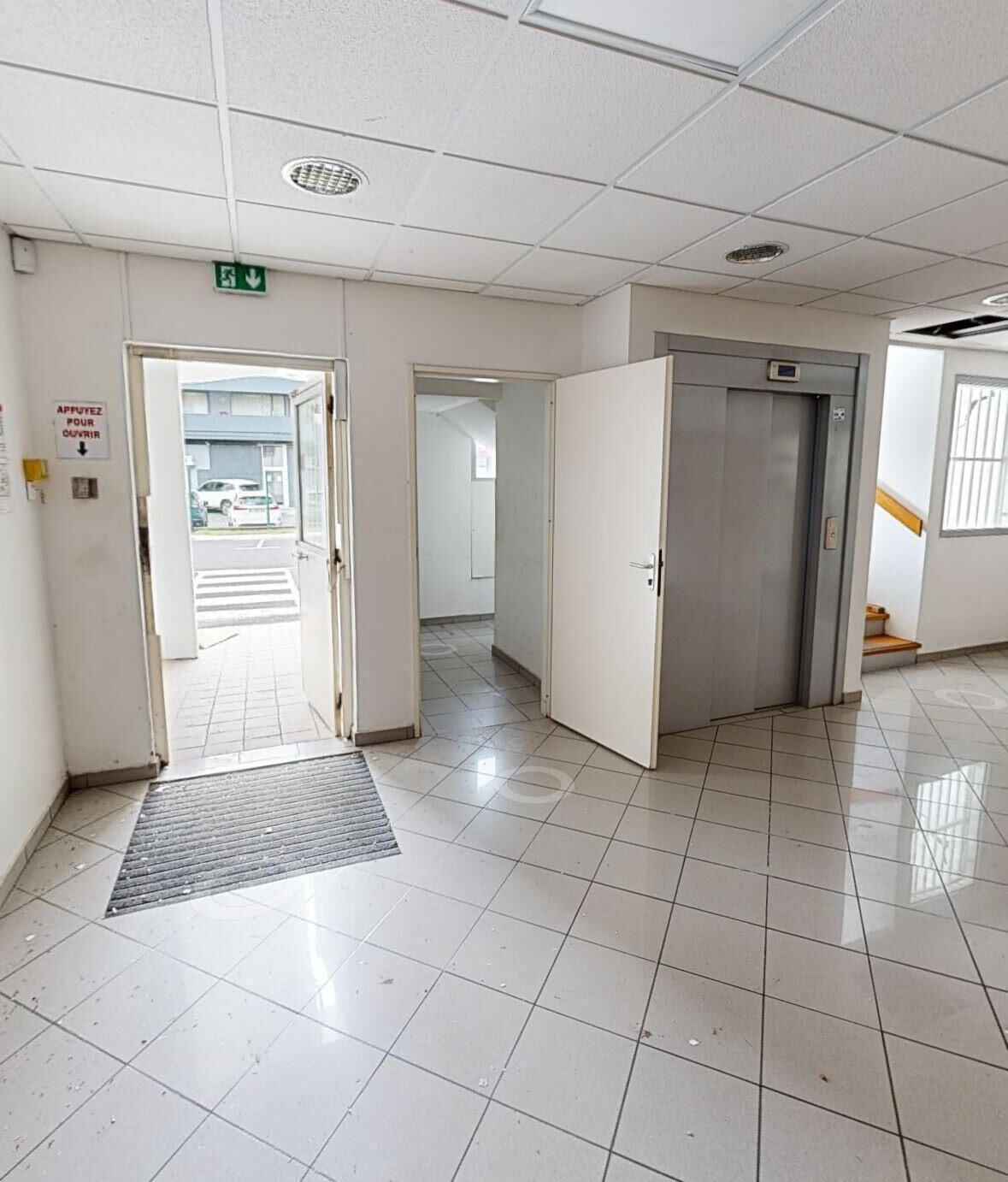 Immeuble de bureaux - Assenceur