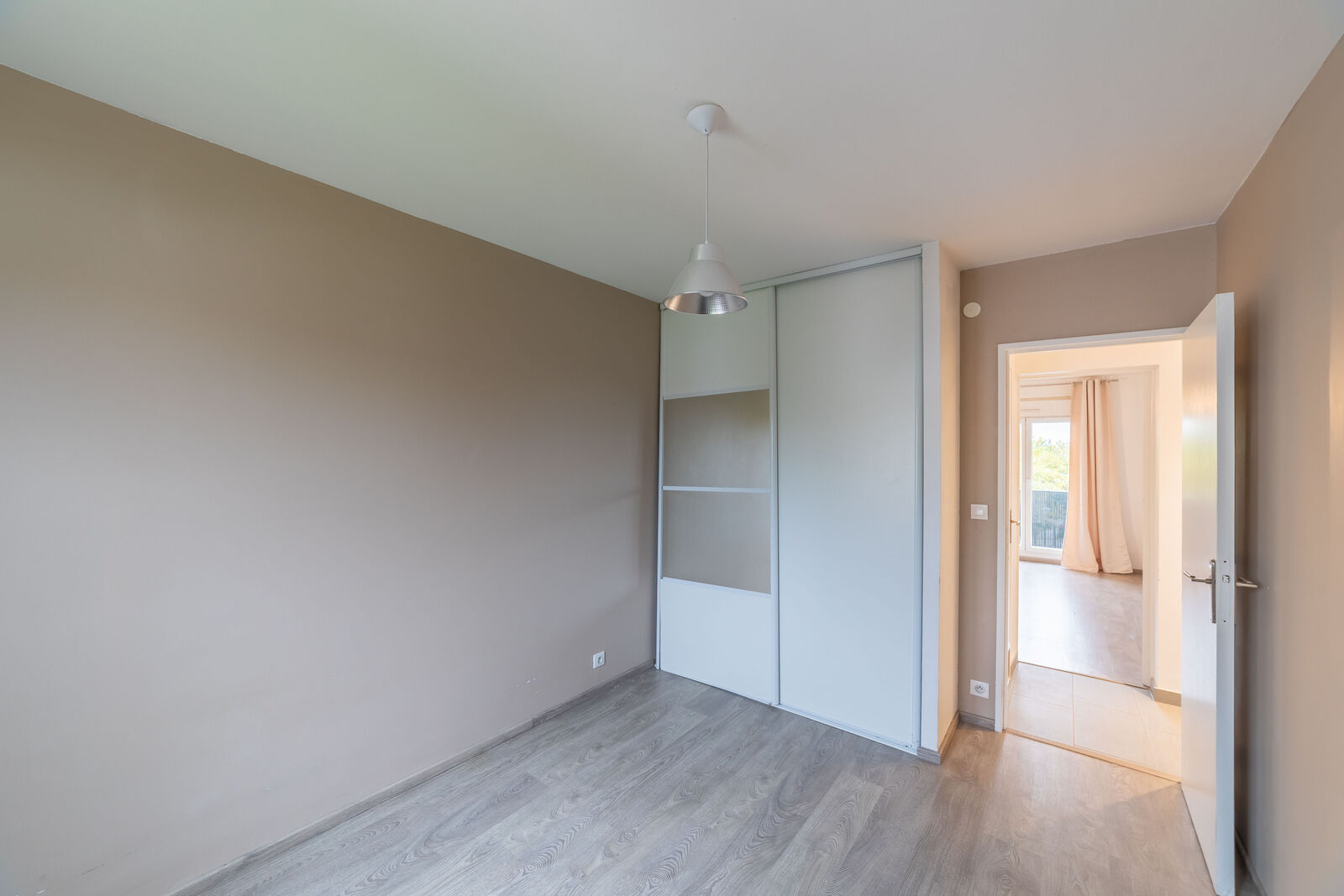 Appartement F3, très lumineux, Proche des commerces. - 24 septembre 2024-10117q8a9757-hdr