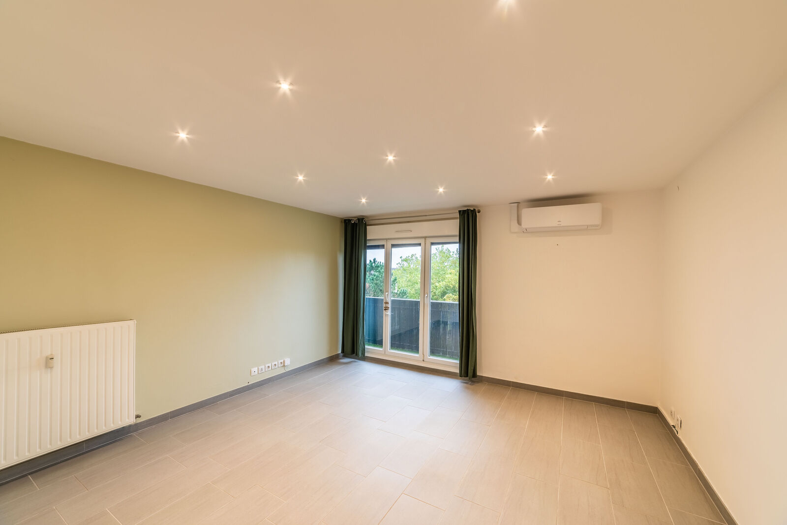 Appartement F3, très lumineux, Proche des commerces. - 24 septembre 2024-10077q8a9726-hdr