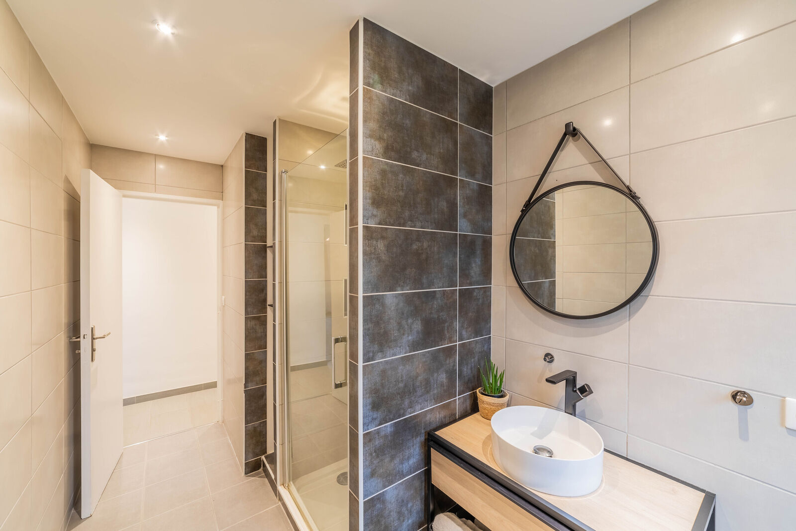 Appartement F3, très lumineux, Proche des commerces. - 24 septembre 2024-10127q8a9763-hdr