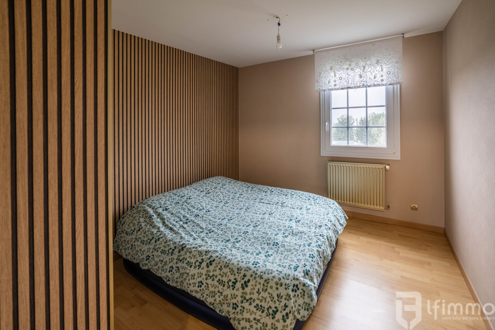 Sous Compromis : Maison de Plain-Pied, dans un Quartier Résidentiel. - 29f0b60c-0ff2-4766-a7c7-4fd48c959acb