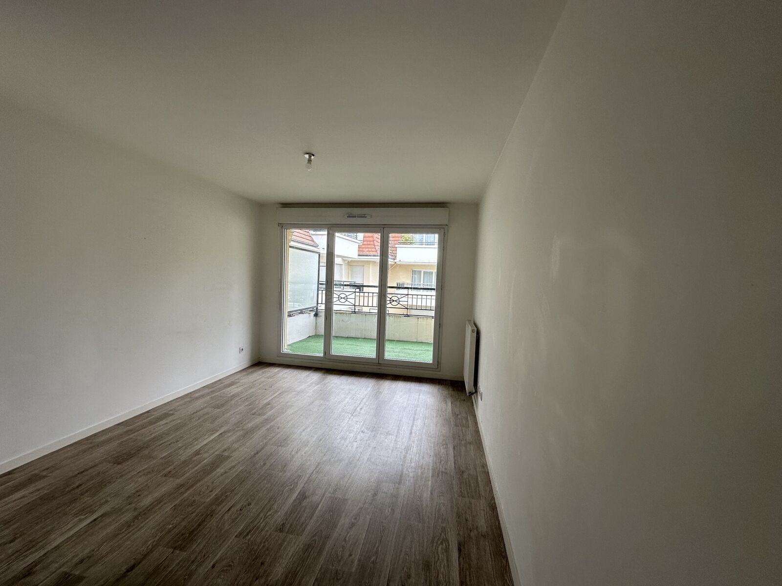 Du recent sur Vaujours - Img 0089