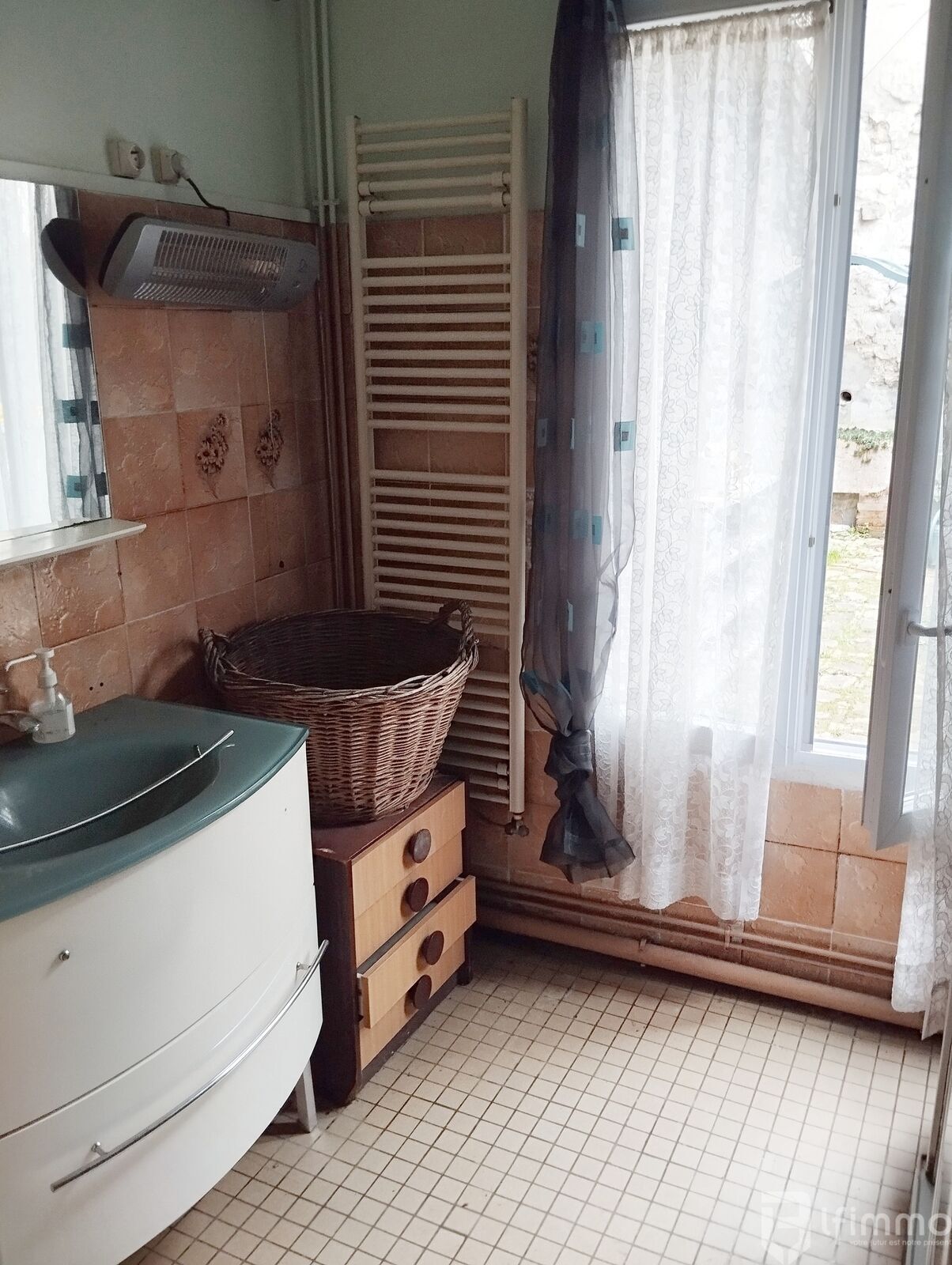 Investissement  Rentable- 2 maisons et un appartement  221 m²  - Lourdez 8