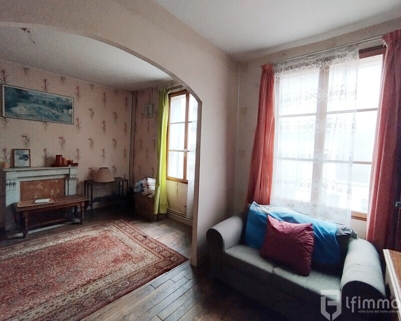 Investissement  Rentable- 2 maisons et un appartement  221 m²  - Lourdez 10