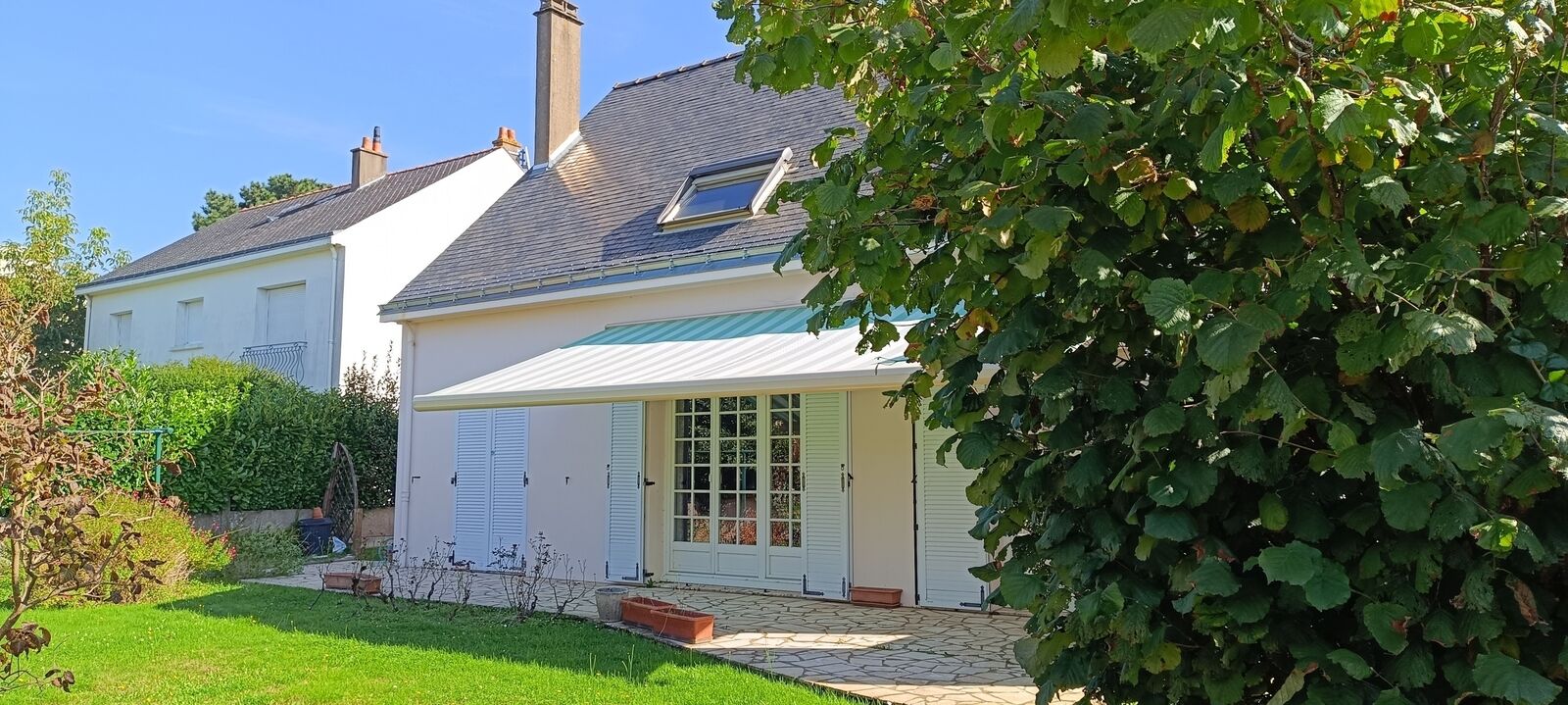 Maison 3 chambres + bureau + garage + terrasse + jardin - Img 20241004 131029