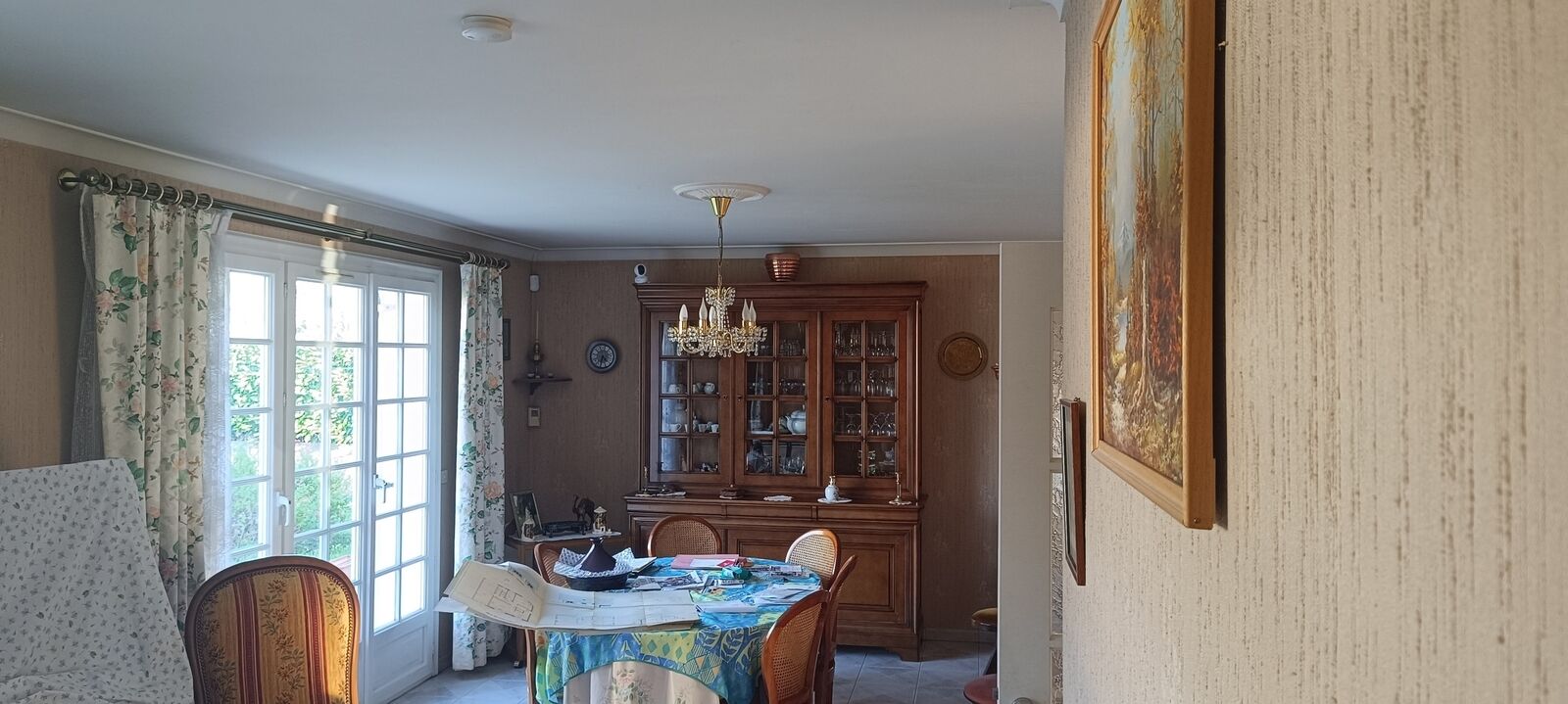 Maison 3 chambres + bureau + garage + terrasse + jardin - Img 20241004 100324