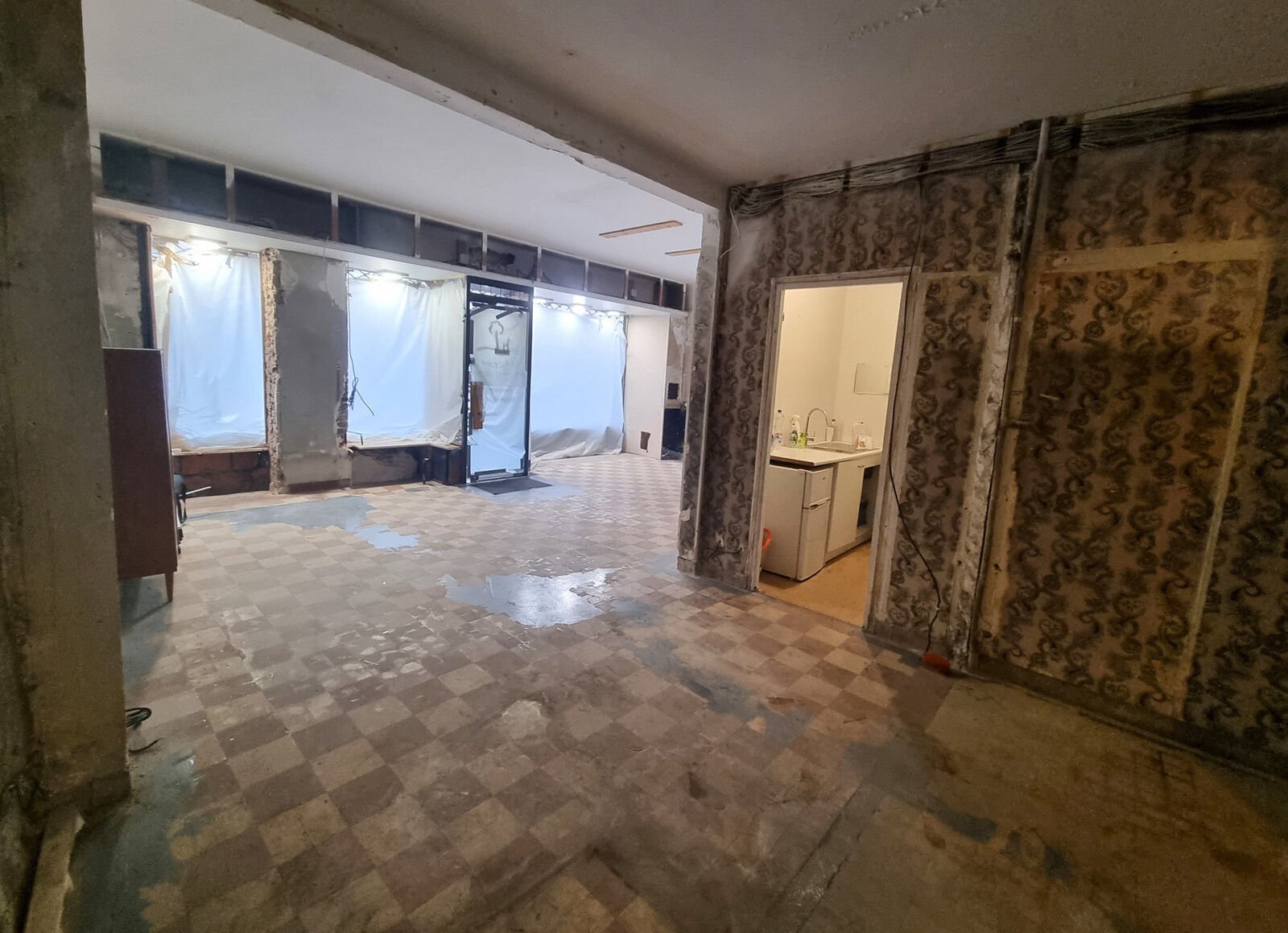 Local commercial centre ville Melun - 2000x2000-orientation-0deg  5