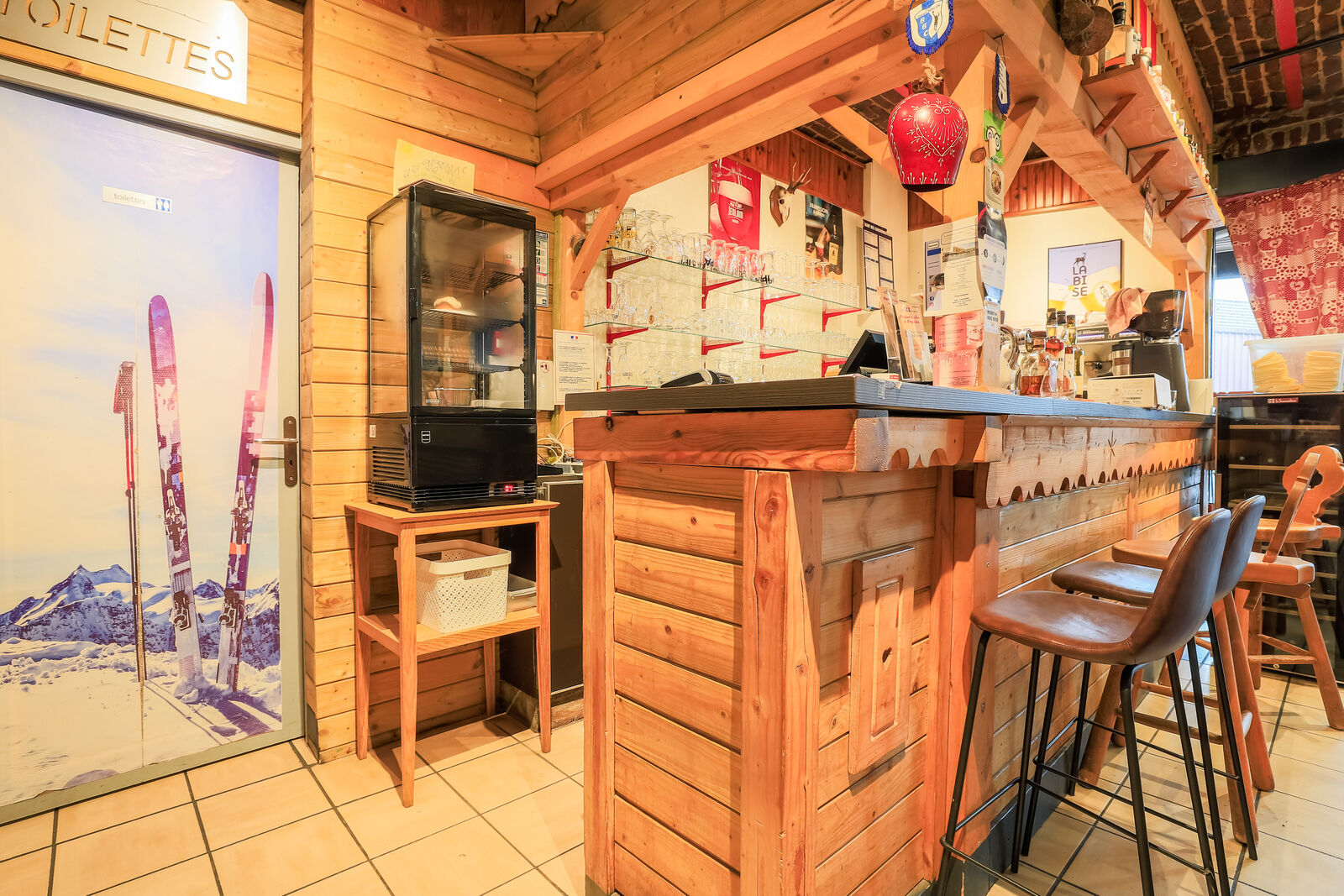 Fond de commerce.  - Mg 2250