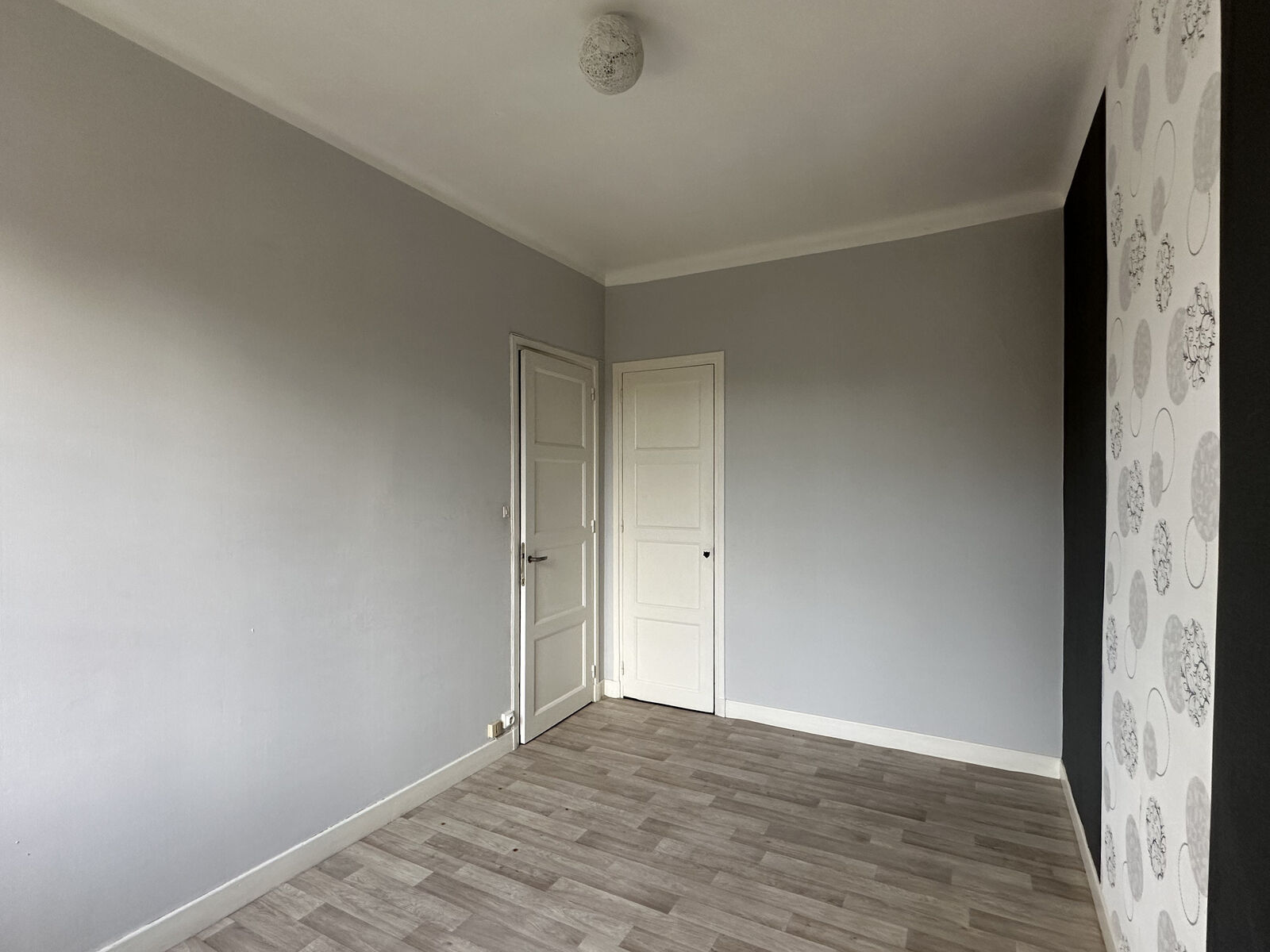 T3 en plein centre-ville - Img 6184