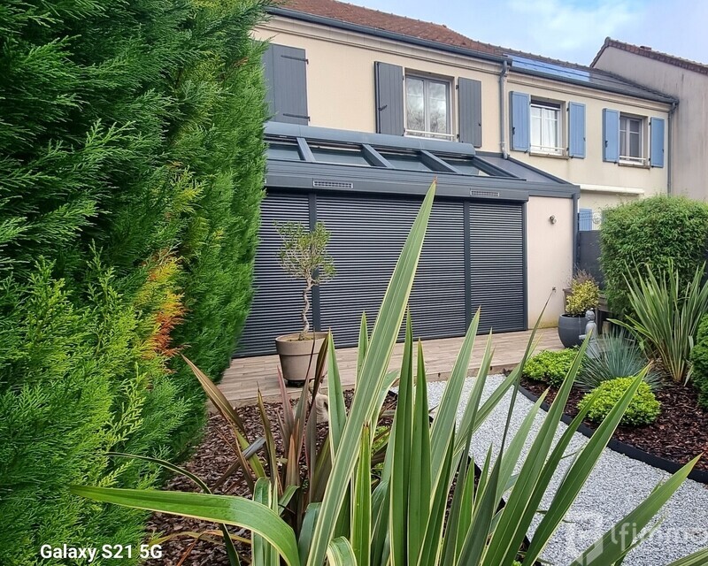 Maison  à Chessy centre avec jardin - 20241204 144318a