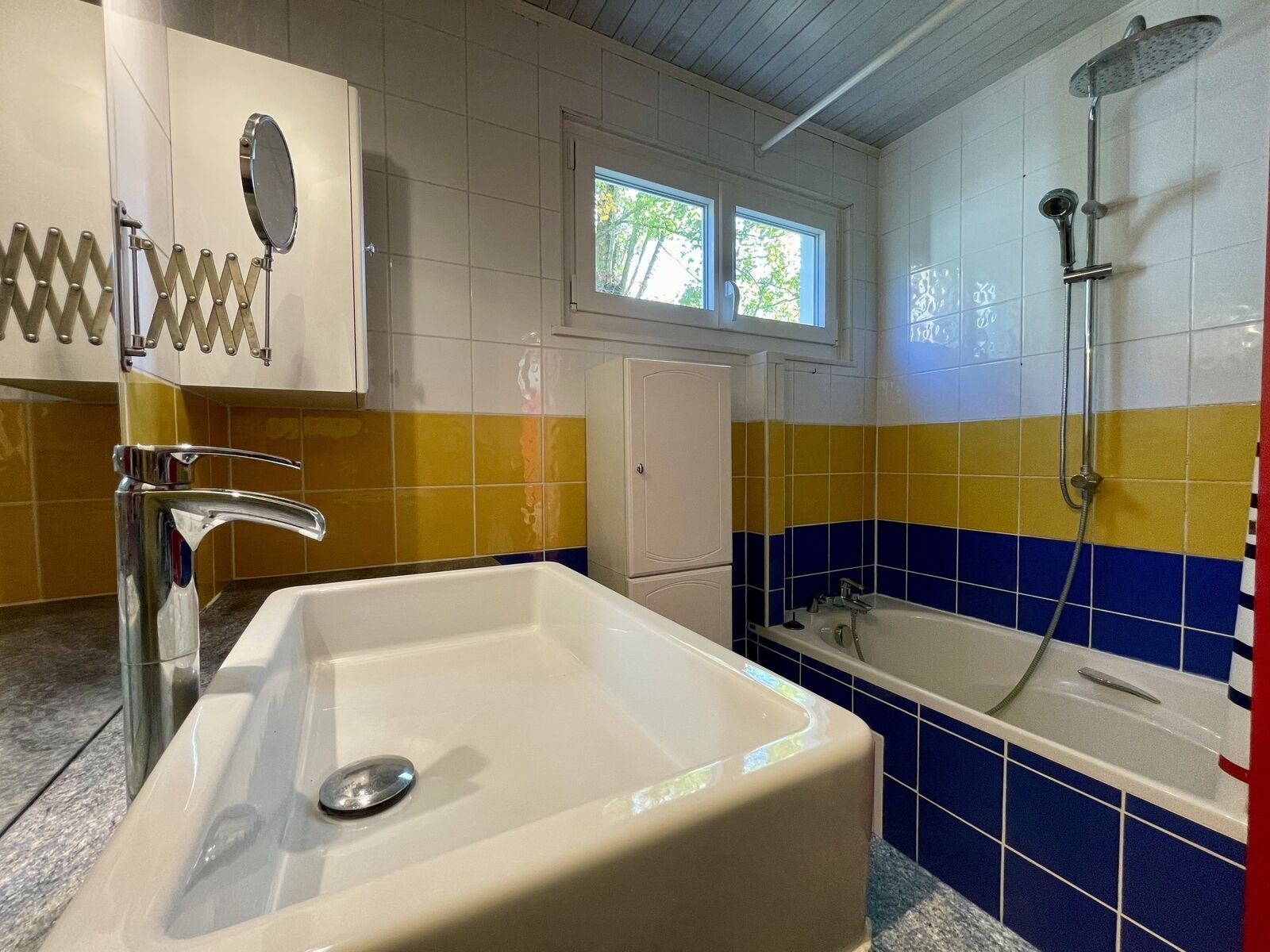 Spacieux 4 pièces dans un cadre verdoyant - Salle de bain 2