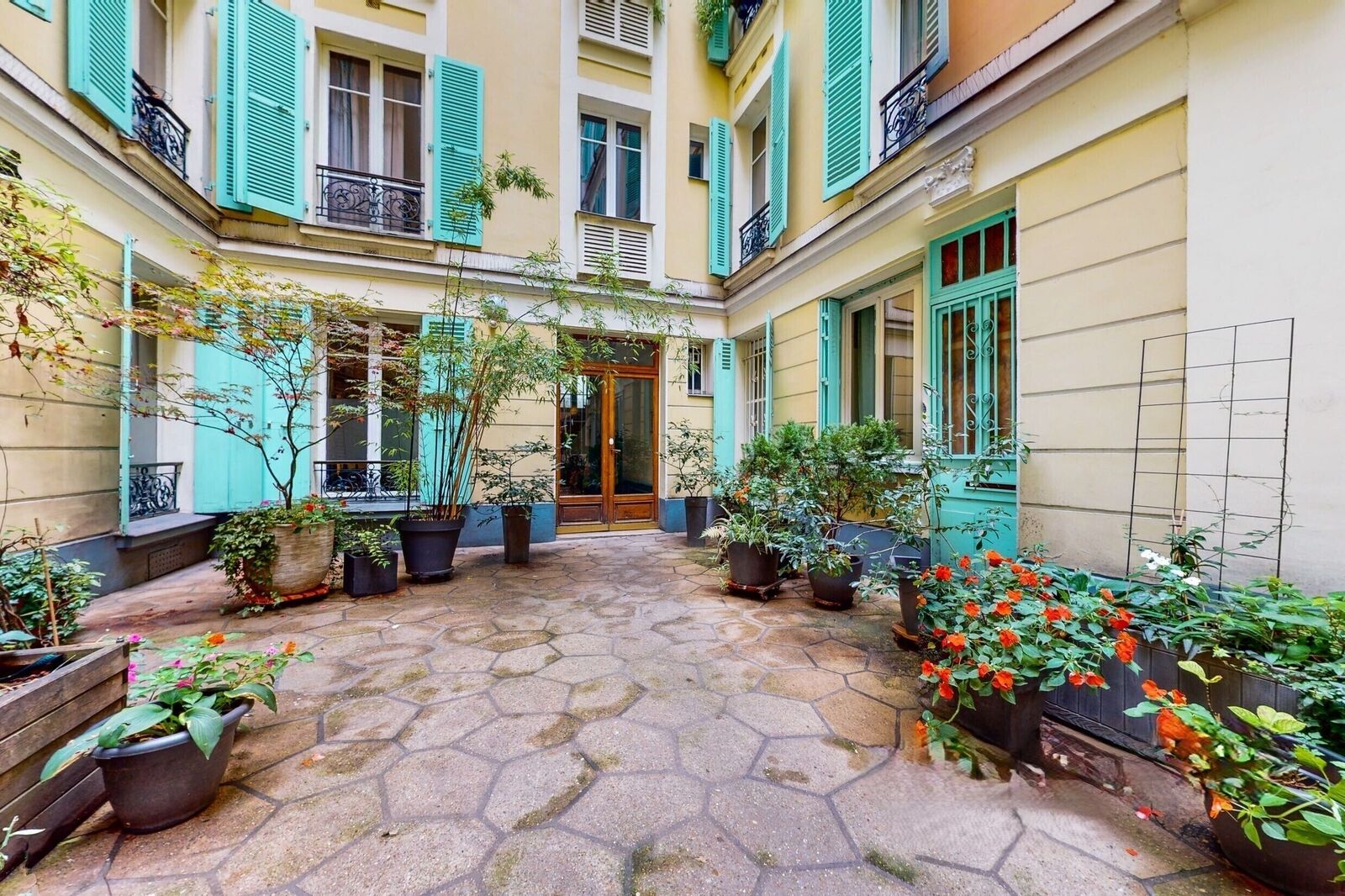 Paris vente flash 3 pièces au 4ème étage  - Photo 12 - sans filigrane