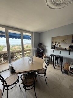 Appartement T3 - Piece à vivre et vue