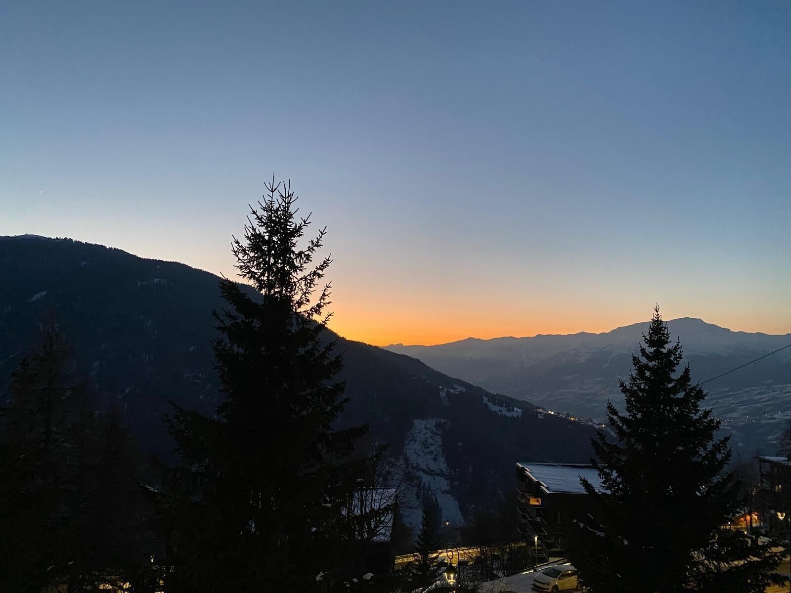 futur F4 au pied des pistes à Peisey nancroix - Montagne