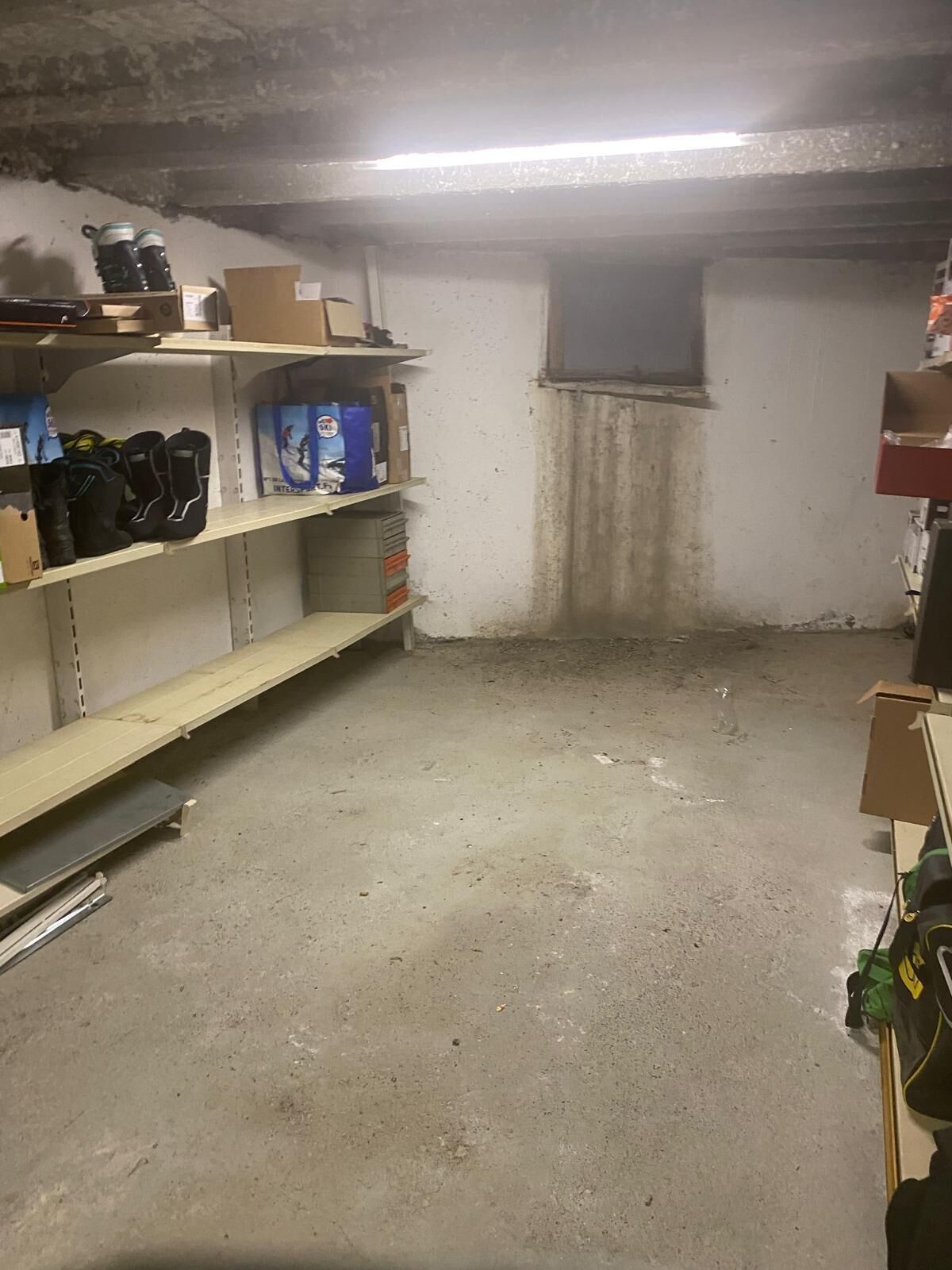 futur F4 au pied des pistes à Peisey nancroix - Photo cave 69m