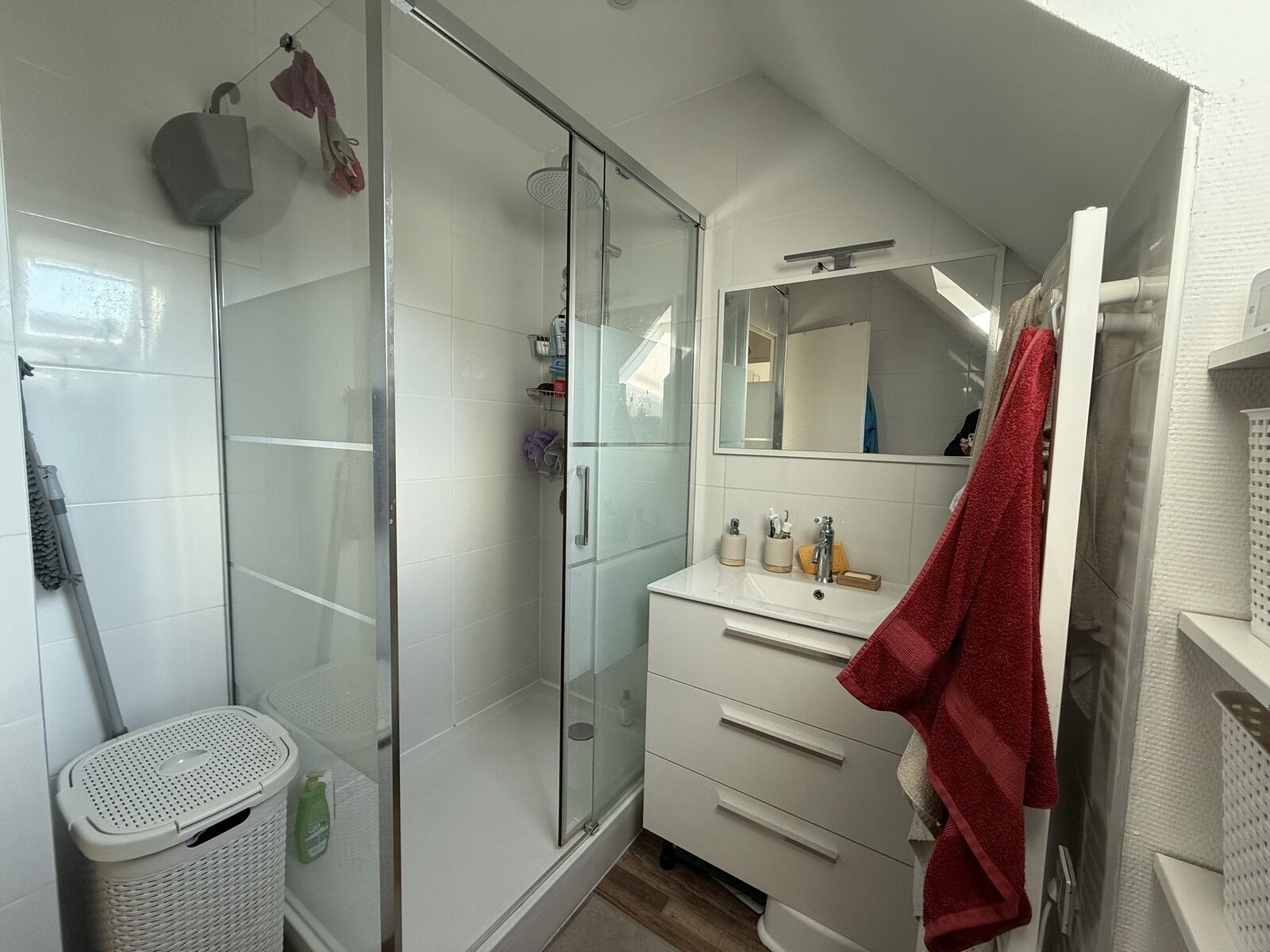 Jolie pavillon sur le Bois saint Denis - Img 0574