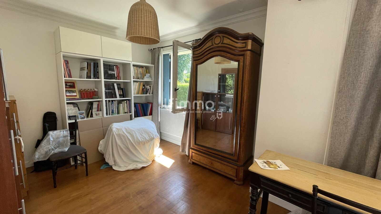 Belle villa avec 5 chambres, au calme,  jardin 765 m² - Img 8484