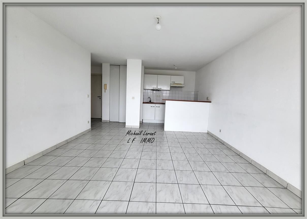 Eysines Appartement T3 avec parking et piscine - 20241023 101350-001