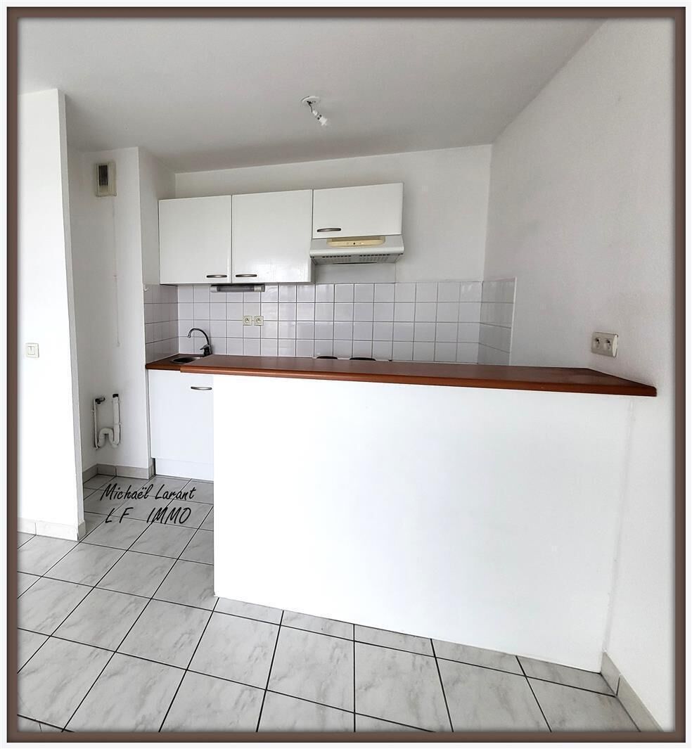 Eysines Appartement T3 avec parking et piscine - 20241023 101431-001