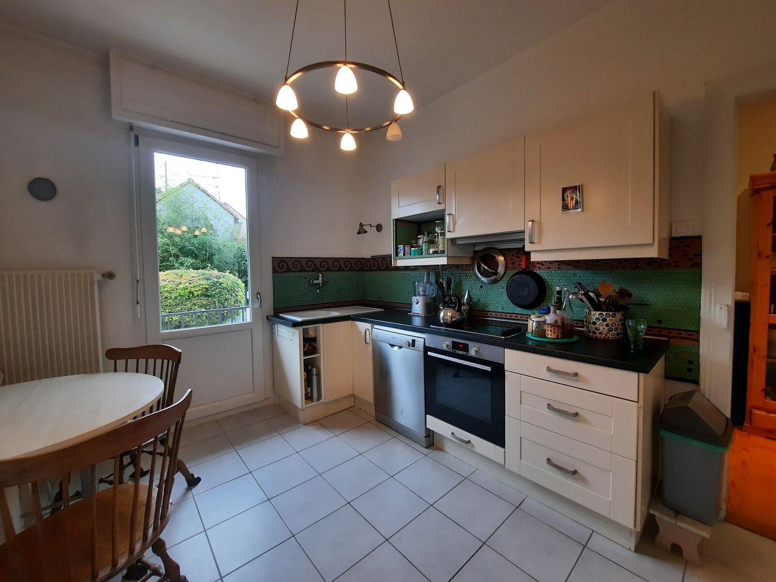 Chaleureuse maison de 7 pièces de 168 m² environ.  - 20241105 102024