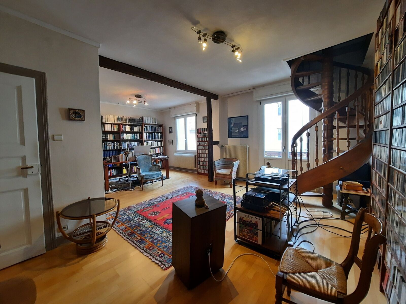 Chaleureuse maison de 7 pièces de 168 m² environ.  - 20241105 105558