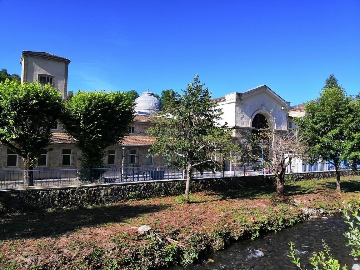 Trop tard ! Vendu ! - Les Thermes de La Bourboule