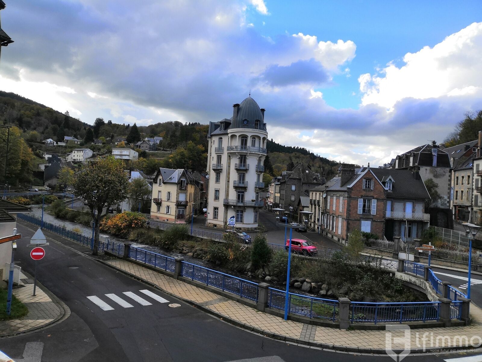 Trop tard ! Vendu ! - La résidence de Paris à La Bourboule