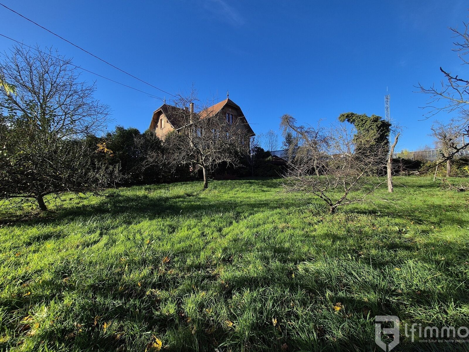 Ensemble immobilier d'environ 373 m2 sur 24.25 ares à Ingwiller.  - 20241120 135102