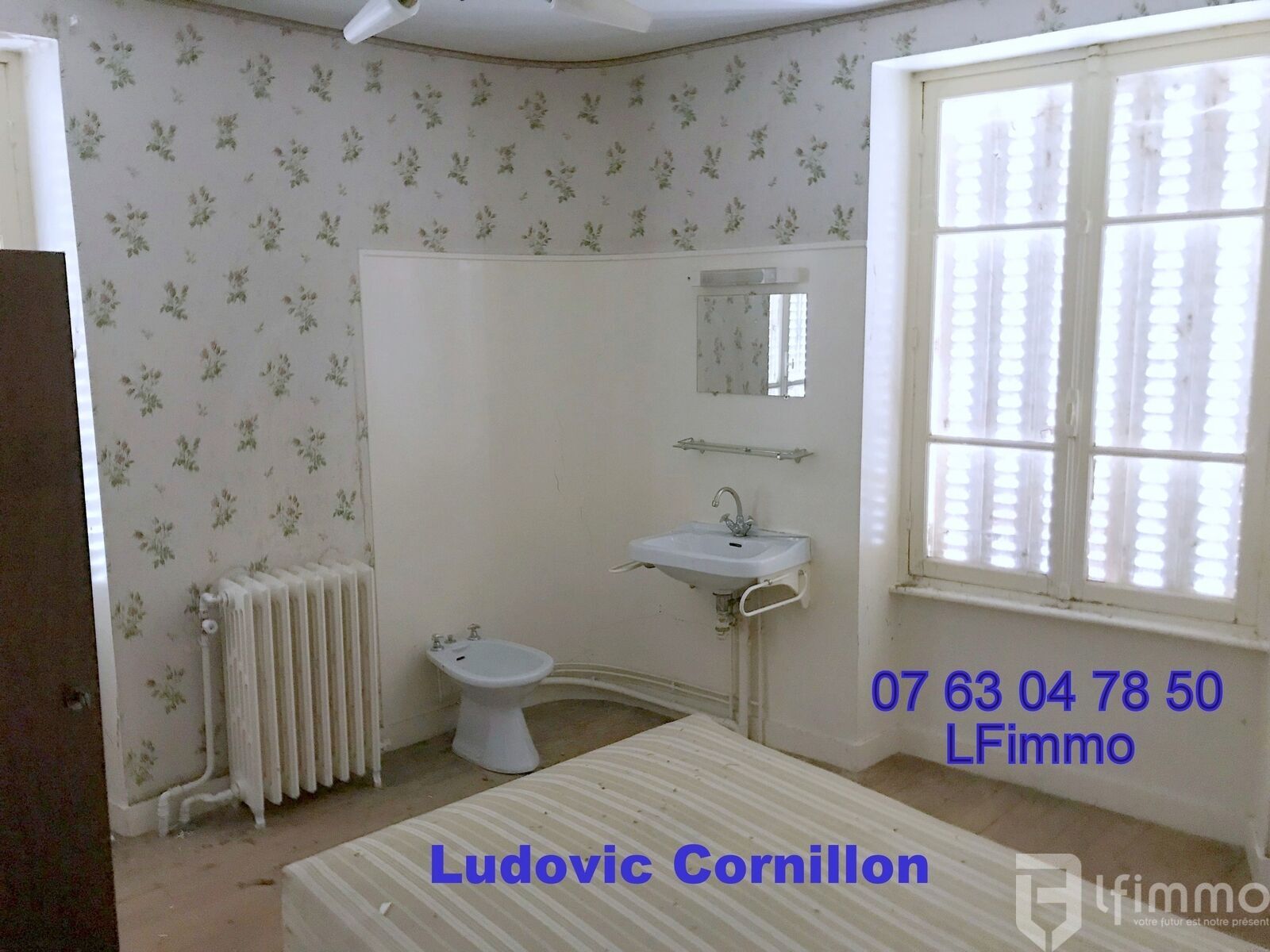 Immeuble : Hôtel-Restaurant, boucherie, appartement à rénover - Img 7855