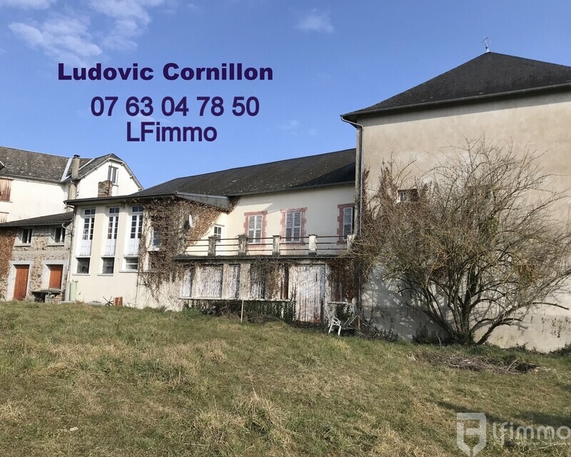 Immeuble : Hôtel-Restaurant, boucherie, appartement à rénover - Img 6591