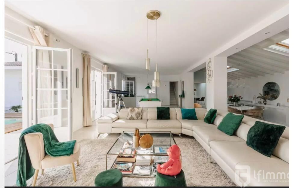 Biarritz Villa 6 pièces piscine terrasse  - Img-20241122-wa0025