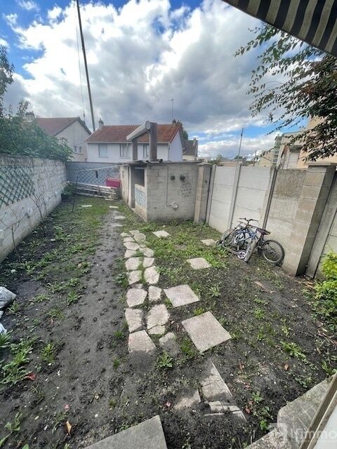 Centre ville - maison 85 m2 avec jardin - beau potentiel - Jardin