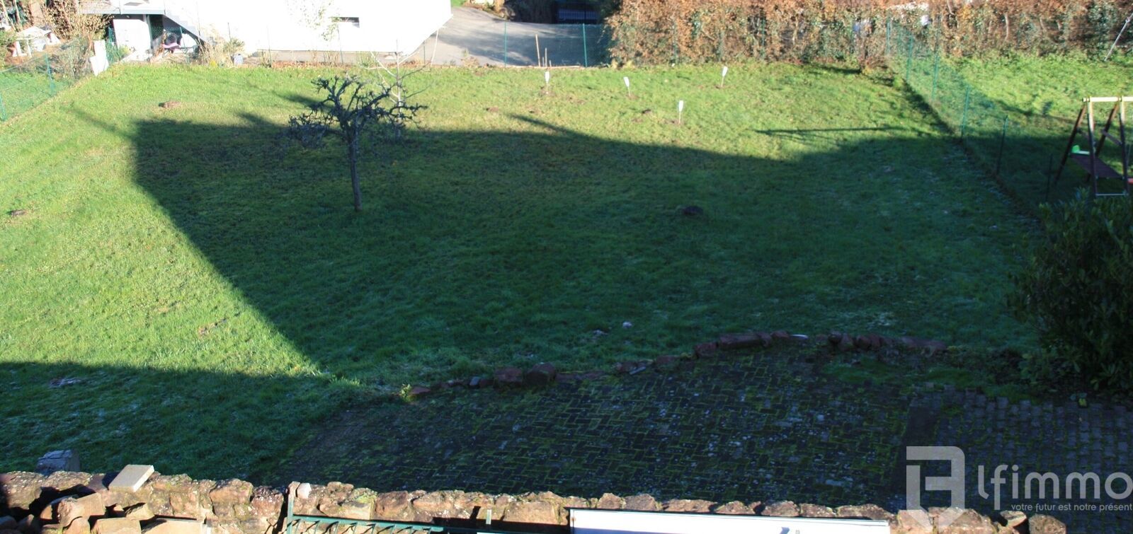 Terrain constructible de 640m2 - Img 6456