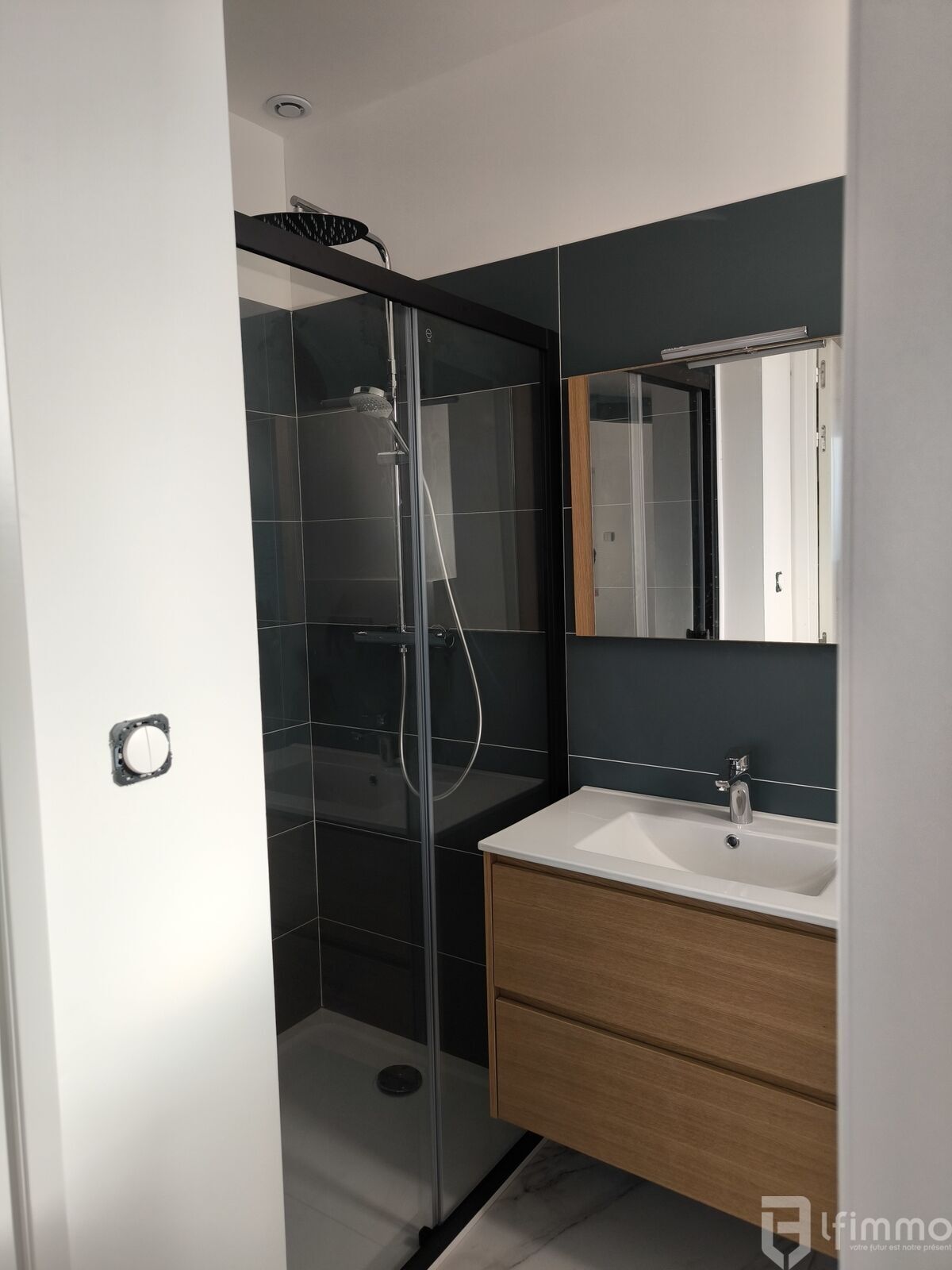 Maison de ville T3 avec terrasse et parking 175 000€ FAI - Img 20241122 113540