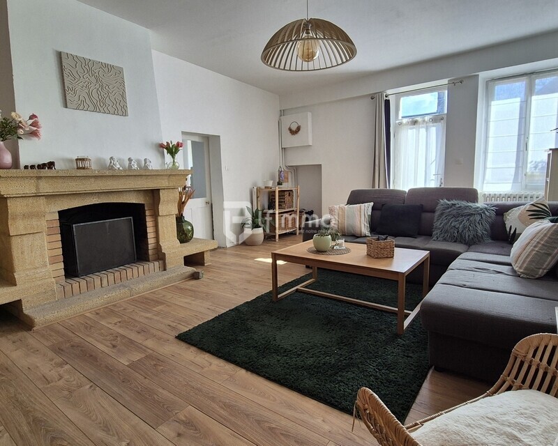 Maison rénovée à BeautheuilSaints - Salon