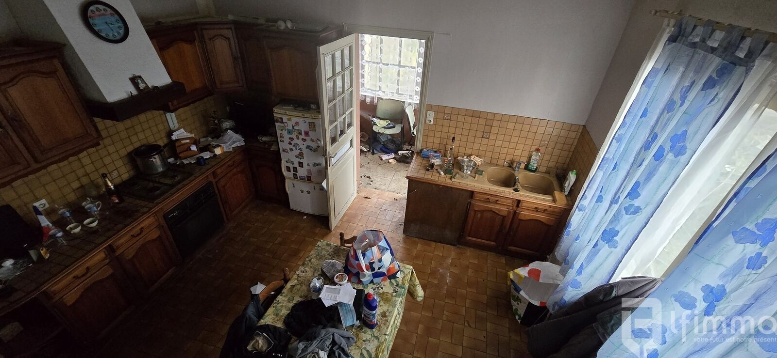 Maison semi mitoyenne  - 20241216 093257