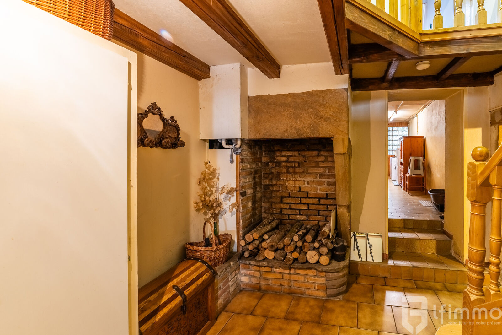 Sous Compromis : Maison de Village, Familiale, très chaleureuse. - 20 janvier 2025-12485c9a2626-2-hdr