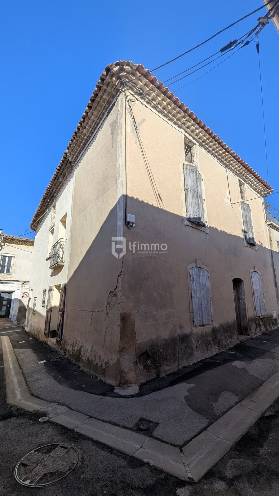 Maison de ville - 184 m² - Saint André de Sangonis - 2 faces