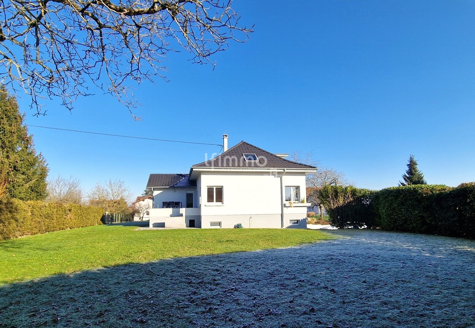 Charmant plain-pied avec combles aménagés - 02